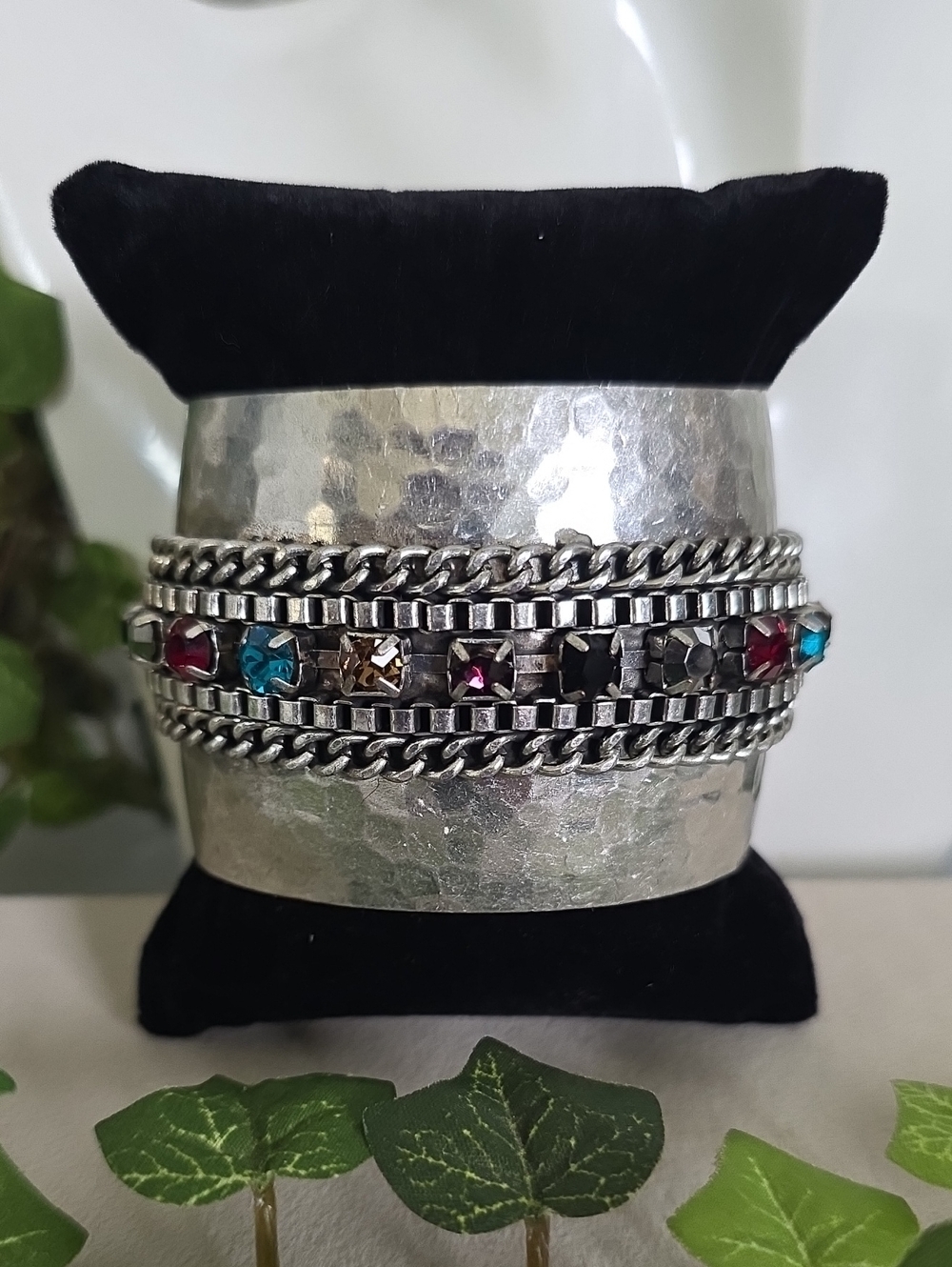 Vintage Style Hammered Silver Open Cuff Bracelet | Rhinestones & Chains